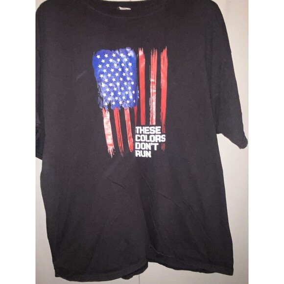 Men’s VTG “These Colors Don’t Run” American Flag TSHIRT XL - Picture 2 of 3